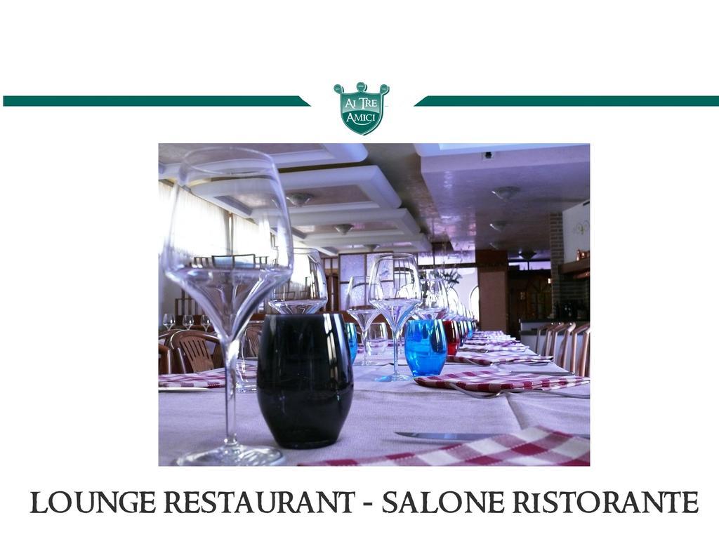 Trattoria Locanda Ai Tre Amici Mortegliano Buitenkant foto