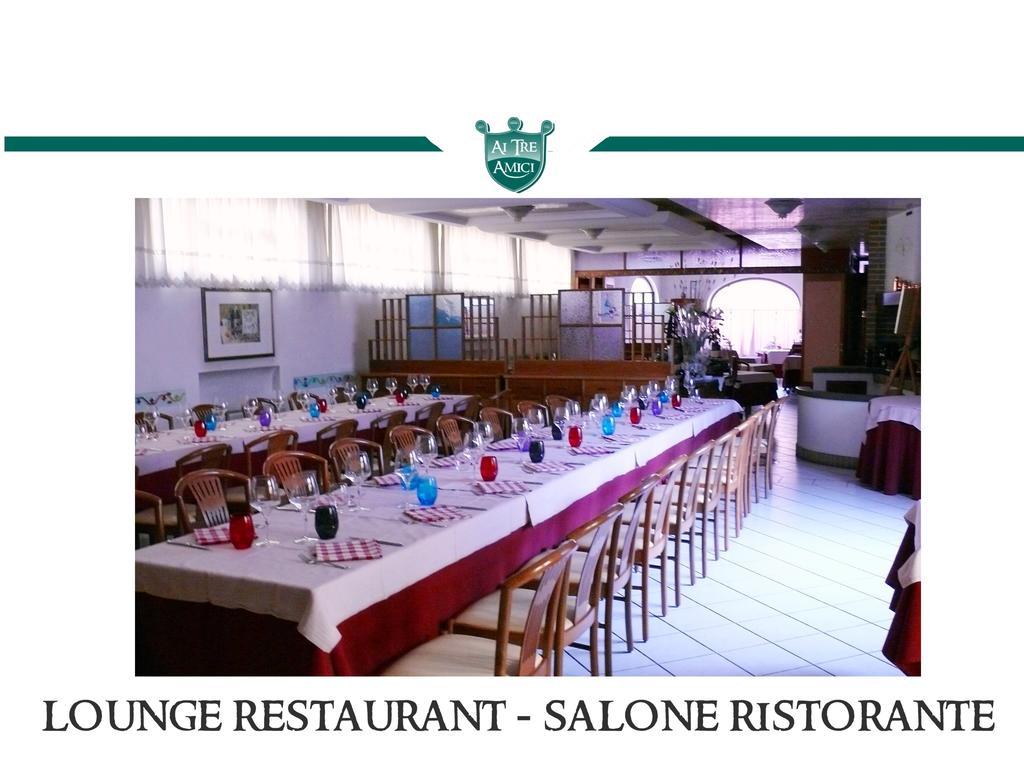 Trattoria Locanda Ai Tre Amici Mortegliano Buitenkant foto